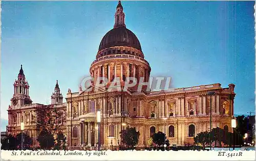 Cartes postales moderne St Pauls Cathedral London by night