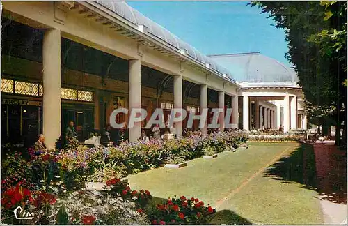 Cartes postales moderne Vittel Vosges Les Galeries