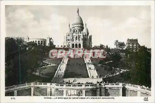 Cartes postales moderne Paris La Basilique du Sacre Coeur et l Escalier Monumental