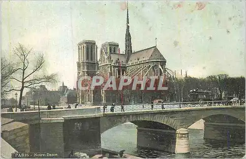 Cartes postales moderne Paris Notre Dame