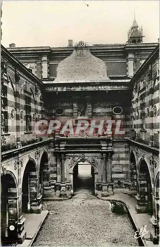 Cartes postales moderne Toulouse Le Capitole Cour Henri IV