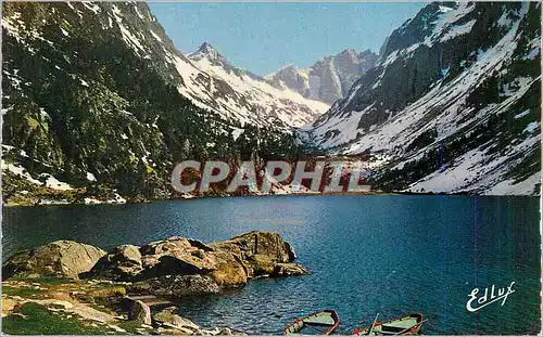 Cartes postales moderne Environs de Cauterets Le Lac de Gaube et le Vignemale