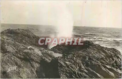 Cartes postales moderne Entre Croix de vie et Sion Le jet d eau un Jour de Tempete