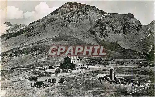 Cartes postales moderne Sur la Route du Col de l Iseran Le Chalet Hotel et la Chapelle de l Iseran