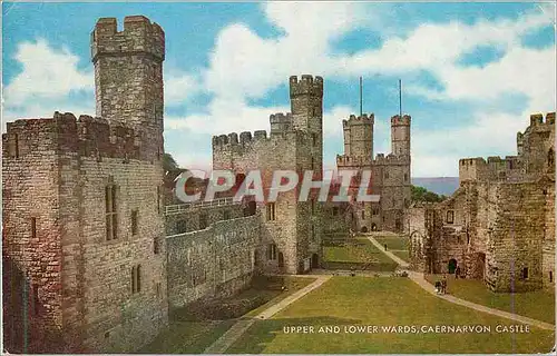 Cartes postales moderne Upper and Lower wards Caernarvon Castle