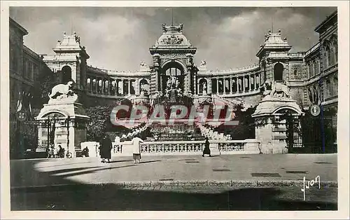 Cartes postales moderne Marseille Bouches du Rhone Le Palais Longchamp