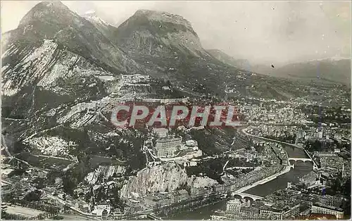 Cartes postales moderne Grenoble Isere Vue aerienne le Cours de I'Isere