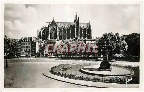 Moderne Karte Metz (Moselle) La Cathedrale vue de la Place de la Comedie