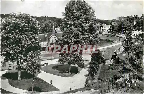 Moderne Karte Bagnoles de l'Orne (Orne) Square du Lac