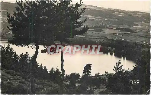 Moderne Karte Lac d'Issarles (Ardeche) alt 997 m Paysage a Contre Jour
