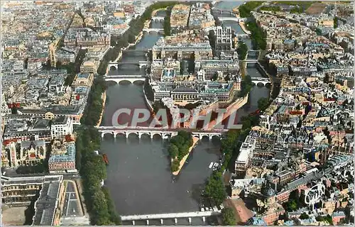 Cartes postales moderne En Avion sur Paris L'Ile de la Cite et la Cathedrale Notre Dame