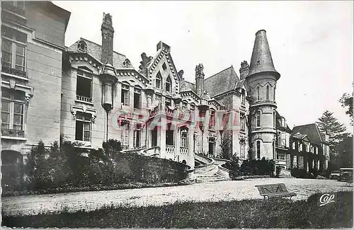 Cartes postales moderne Salies de Bearn Le Chateau Refuge des Cheminots