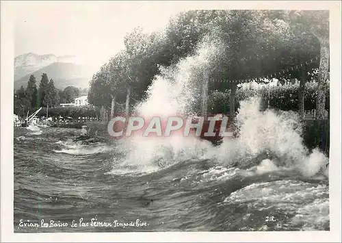 Cartes postales moderne Evian les Bains Le Lac Leman Temps de Bise