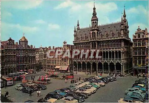 Cartes postales moderne Bruxelles Grand Place Maison du Roi Automobile