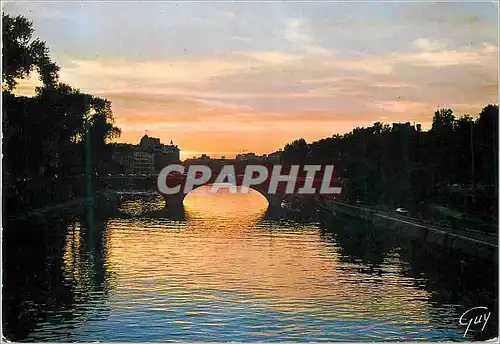 Cartes postales moderne Paris et ses Merveilles Coucher de Soleil sur la Seine