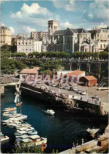 Moderne Karte Biarritz (B P) Port des Pecheurs et Eglise Sainte Eugenie Bateaux