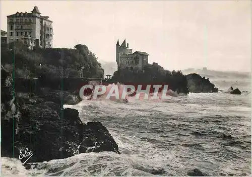 Cartes postales moderne Biarritz Basses Pyrenees La Villa par Gros Temps