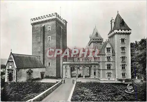 Moderne Karte Pau (B P) Les Pyrenees Le Chateau Henri IV Cour d'Honneur