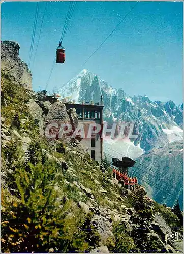 Cartes postales moderne Chamonix (Hte Savoie) Couleurs et Lumiere de France Station du Teleferique de Plampraz