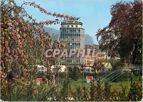 Moderne Karte Chambery (Savoie) Les Jardins de la Poste au Printemps