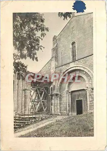 Cartes postales moderne Escurelles (Allier) L'Eglise XIIe Siecle