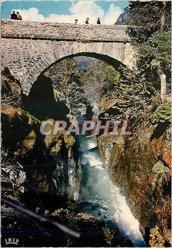 Cartes postales moderne Cauterets (H P) Les Pyrenees Le Pont d'Espagne