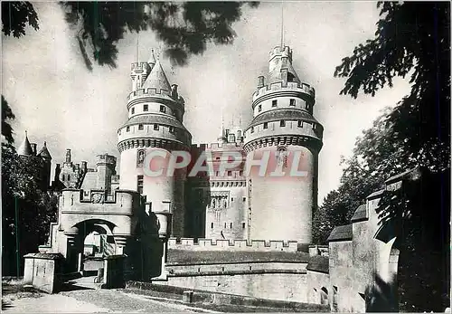 Cartes postales moderne Pierrefonds (Oise) Le Chateau (Reconstitution de Viollet le Duc 1858 1870)Tours Jules Cesar et C