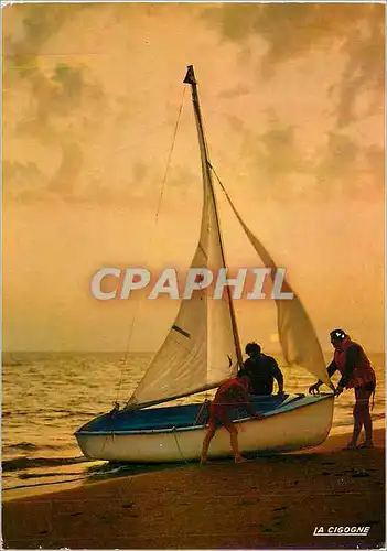 Cartes postales moderne Les Joies de la Voile Retour au Crepuscule Bateau