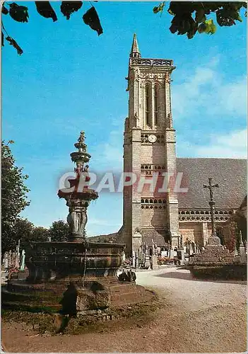 Cartes postales moderne Saint Jean du Doigt (Nord Finistere) L'Eglise et la Fontaine