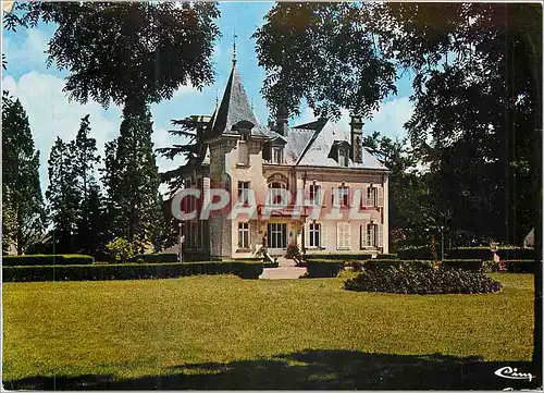 Cartes postales moderne Cande (M et L) l'Hotel de Ville et le Parc