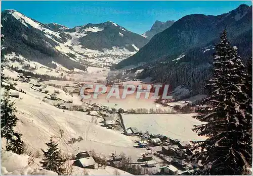 Cartes postales moderne La Chapelle d'Abondance Alt 1010 m Pistes des Rappes au fond Chatel