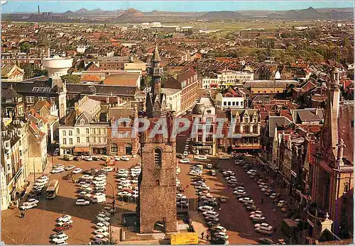 Cartes postales moderne Bethune Place du Beffroi