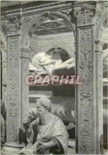 Cartes postales moderne Saint Denis La Basilique Sepultures des Rois et Reines de France Apotre et Gisant de Louis XII (