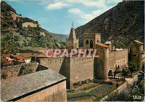 Cartes postales moderne Villefranche de Conflent (Pyrenees Orientales) Vue d'ensemble les remparts