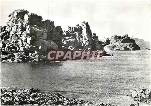 Cartes postales moderne De Perros a Ploumanac'h (C du N) Le Squewel etranges rochers de granit rose aux formes tourmente