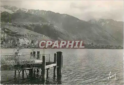 Cartes postales moderne Montreux (Suisse) le Lac Leman et la ville