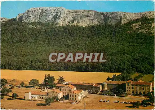Cartes postales La Sainte Baume (Var) Pelerinage a Sainte Marie Madeleine Vue aerienne Nazareth et l'Hotellerie