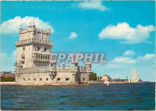 Cartes postales moderne Lisboa (Portugal) le tour de Belem vue du fleuve