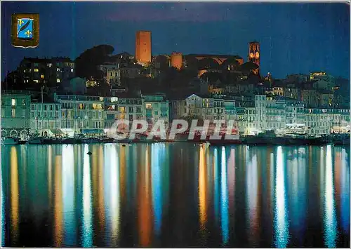 Cartes postales moderne Cannes la nuit le quai saint pierre et le suquet