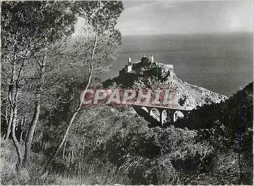 Cartes postales moderne Eze village sur son roc et le viaduc