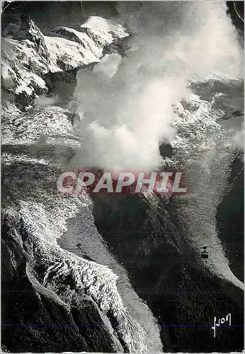 Cartes postales moderne Chamonix (hte savoie) teleferique du brevent et glacier des bossons