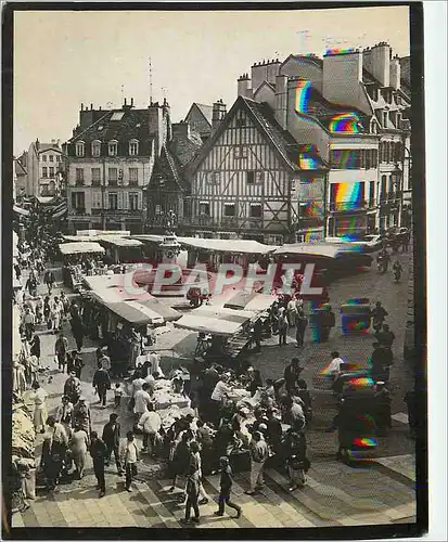 Cartes postales moderne Dijon la place francois rude un jour de marche