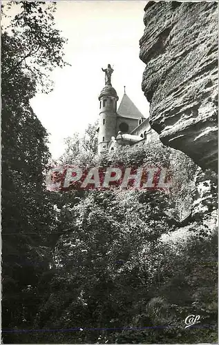 Cartes postales moderne Mont sainte odile la tour et statue de sainte odile vue prise du chemin des rochers