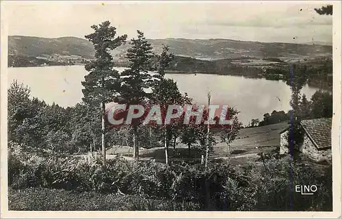 Cartes postales moderne Lac d issarles (ardeche) vue panoramique