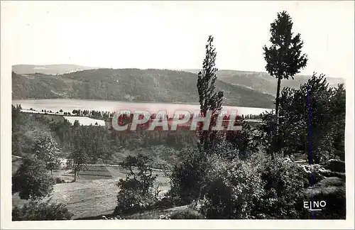 Cartes postales moderne Lac d issarles (ardeche) vue generale prise de la sage