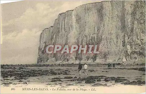 Cartes postales Mers les bains la falaise vue de la plage