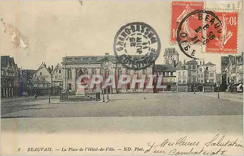 Cartes postales Beauvais la place de l hotel de ville