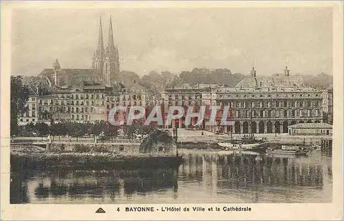 Cartes postales Bayonne l hotel de ville et la cathedrale