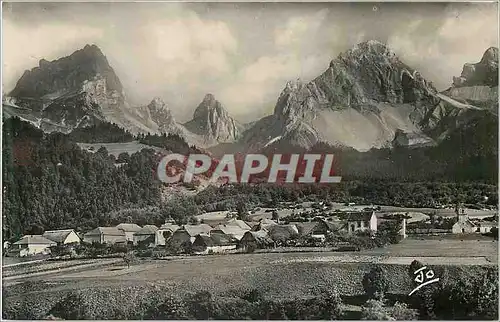 Cartes postales moderne Les alpes lus la croix haute (drome) (1055m) hameau de la jarjatte (1160m)