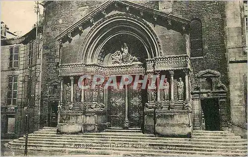 Cartes postales Arles portail de l eglise